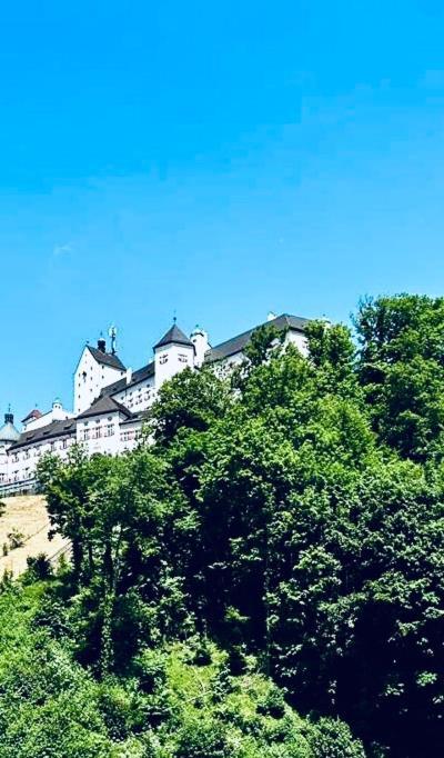 Appartment Schloss-Zeit Aschau im Chiemgau Camera foto